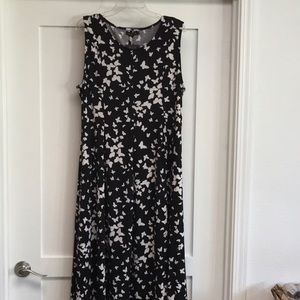 Reborn Black and White Floral Maxi Dress